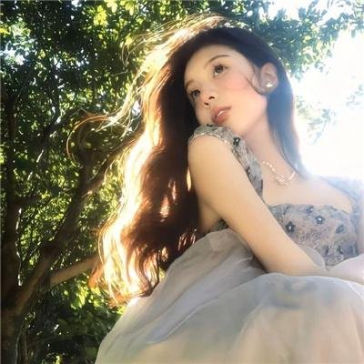 丹青小姐